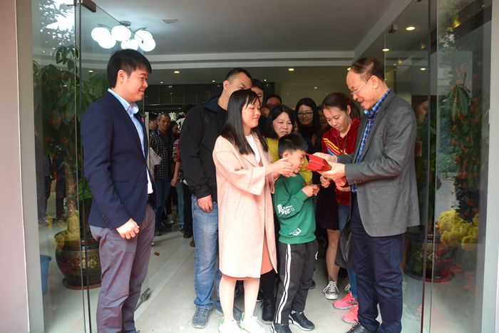 EMC易倍·(中国)体育官方网站-EMC SPORTS